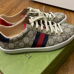 Women’s Gucci ace sneakers size 37.5